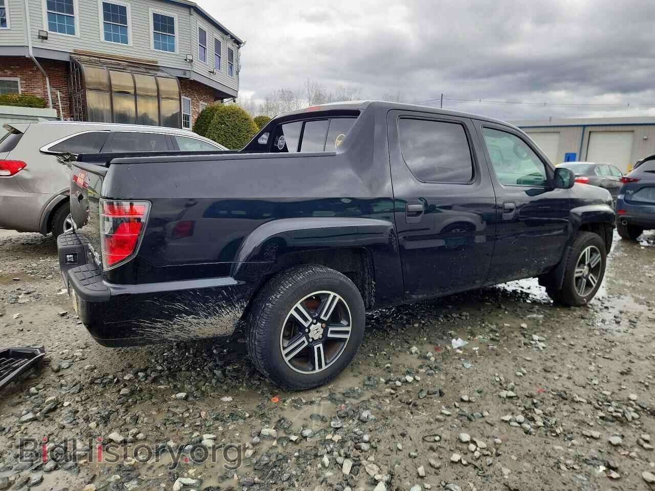 2013 HONDA RIDGELINE - VIN: 5FPYK1F79DB008068 - Фото 3