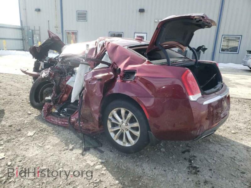 2017 Chrysler 300 (VIN 2C3CCARG4HH585932) — photo 2 of 11