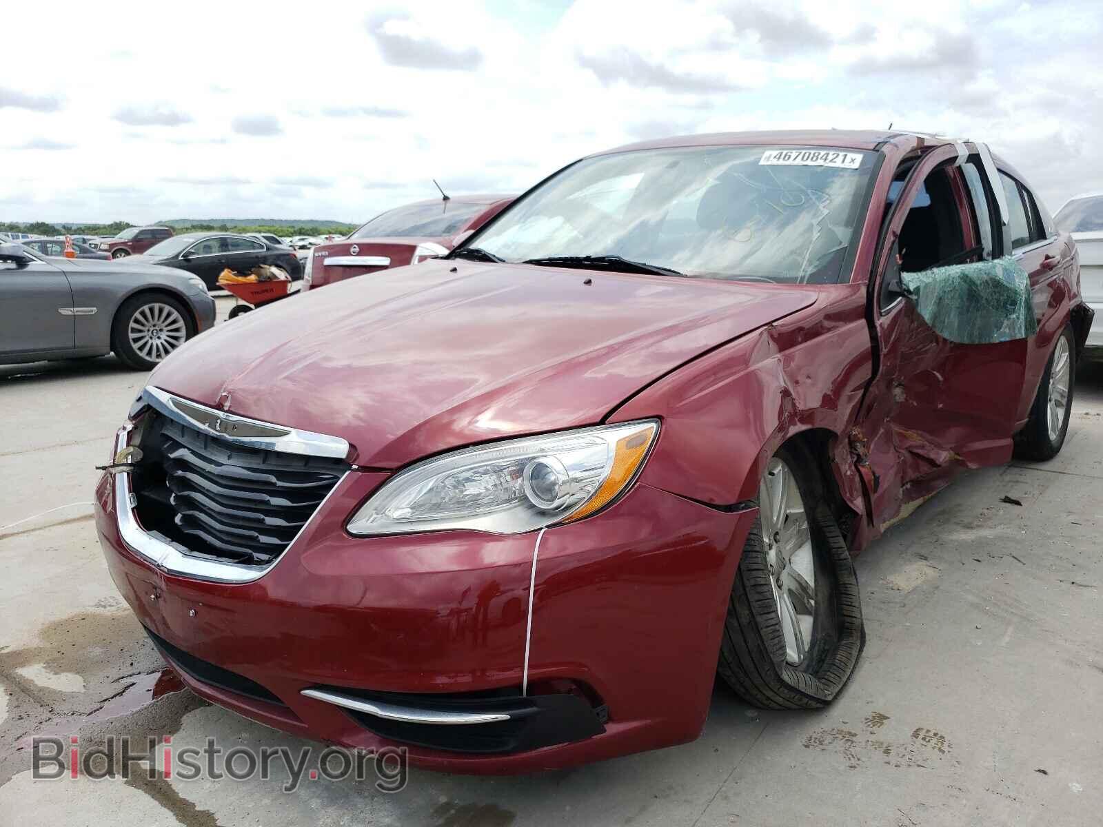 2013 CHRYSLER 200 - VIN: 1C3CCBBB5DN657100 - Фото 2