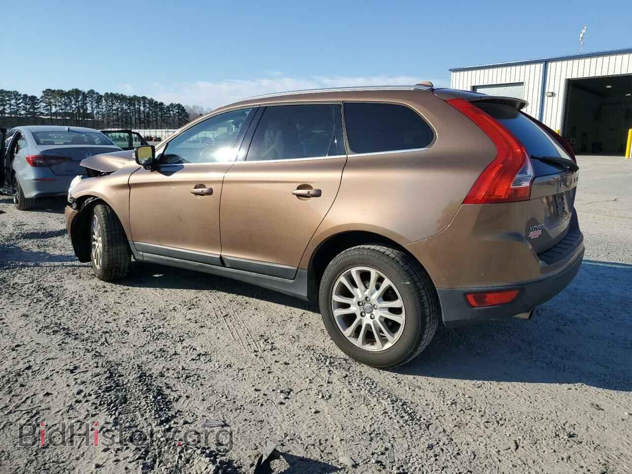 2010 VOLVO XC60 - VIN: YV4992DZ0A2123155 - Фото 2