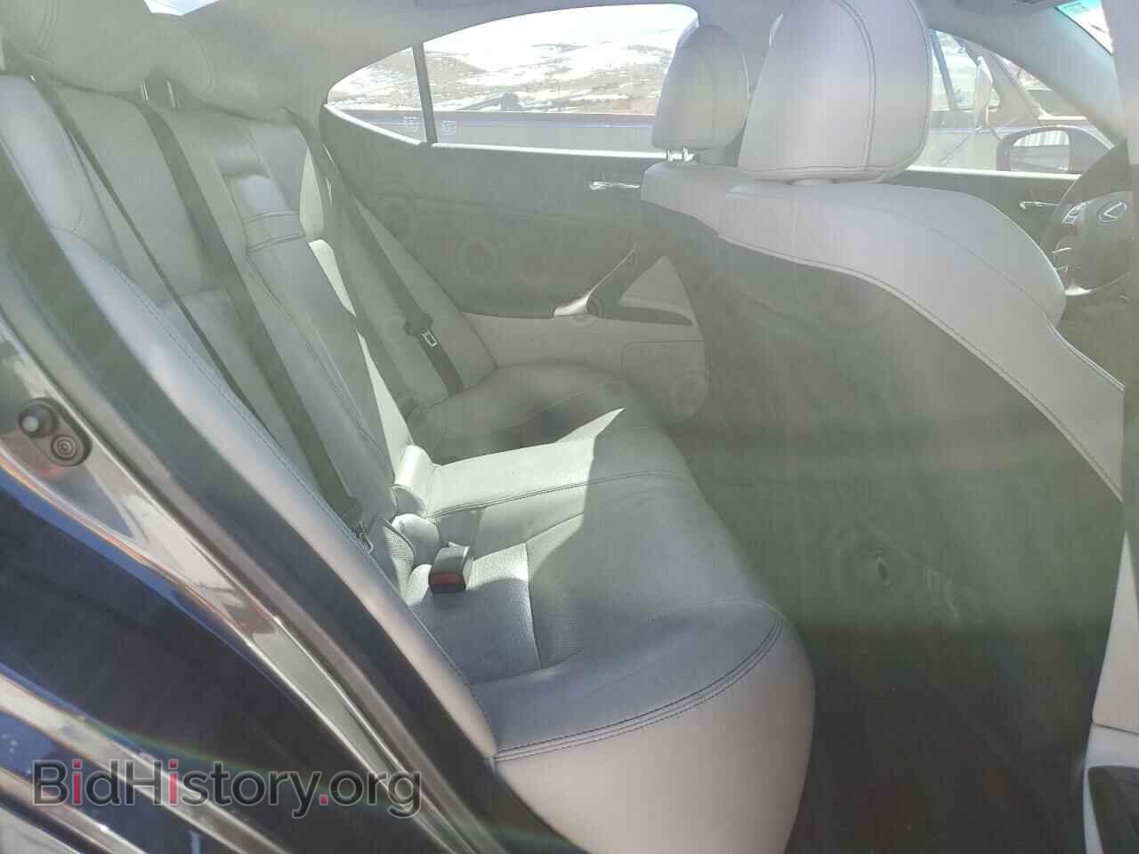 2011 LEXUS IS - VIN: JTHCF5C20B5045711 - Photo 10