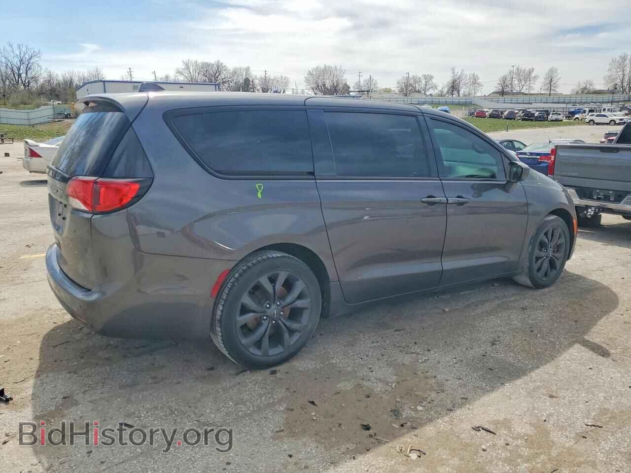 2019 CHRYSLER PACIFICA - VIN: 2C4RC1FG4KR751460 - Фото 3