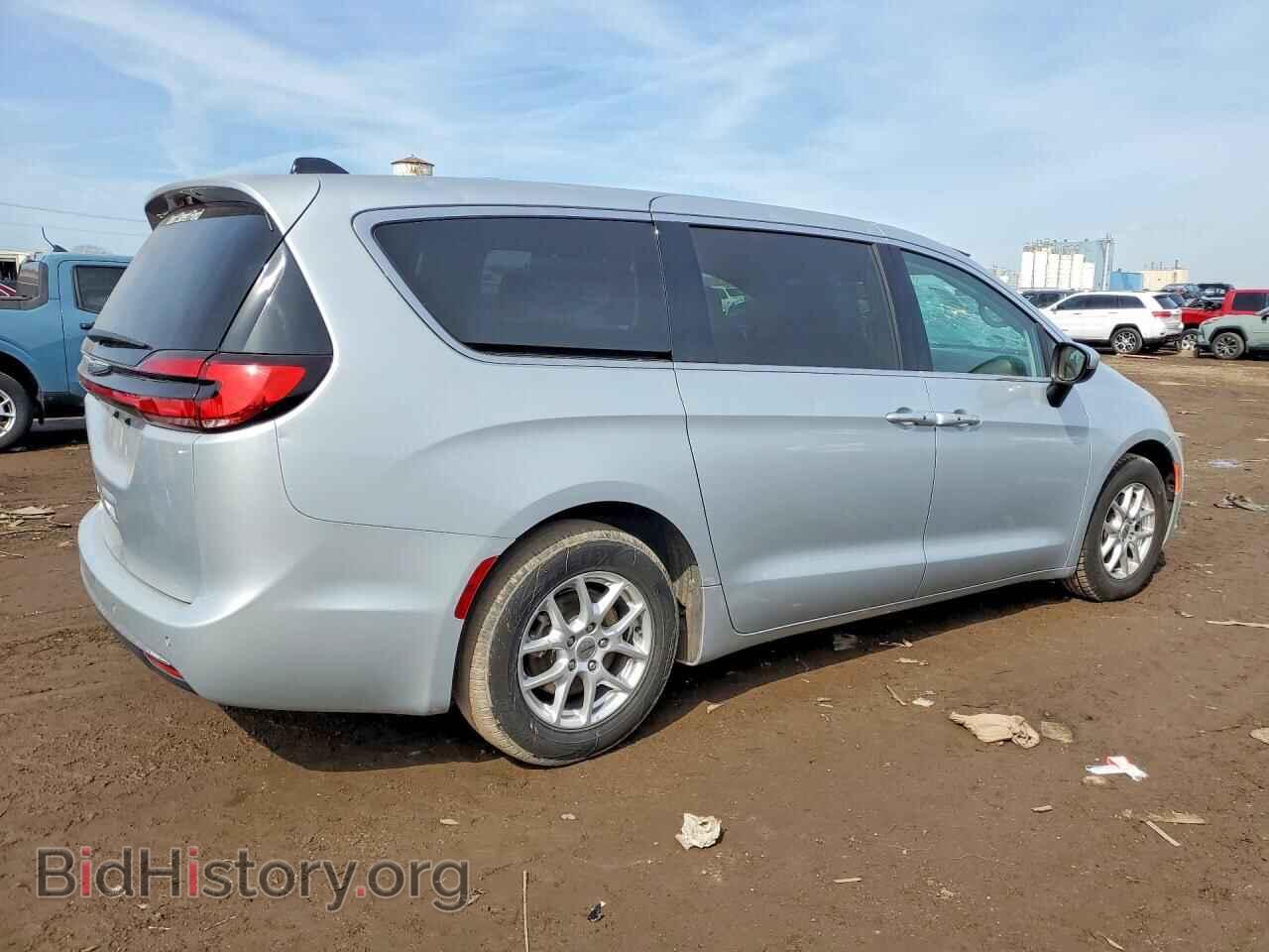 2023 CHRYSLER PACIFICA - VIN: 2C4RC1BG6PR578103 - Photo 3