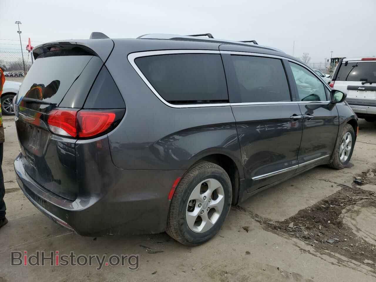 2017 CHRYSLER PACIFICA - VIN: 2C4RC1EG0HR748839 - Photo 3