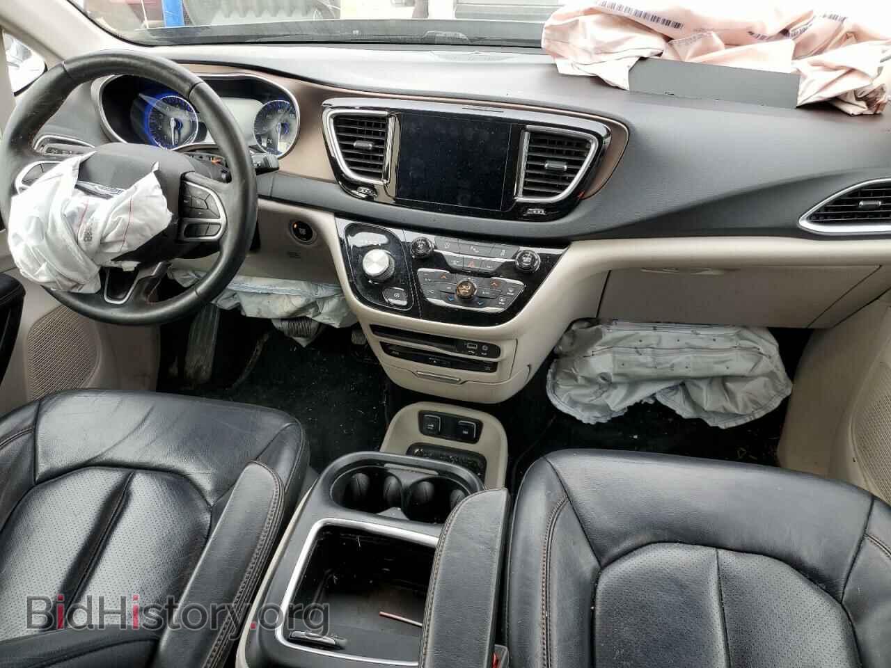 2017 CHRYSLER PACIFICA - VIN: 2C4RC1EG0HR748839 - Photo 8