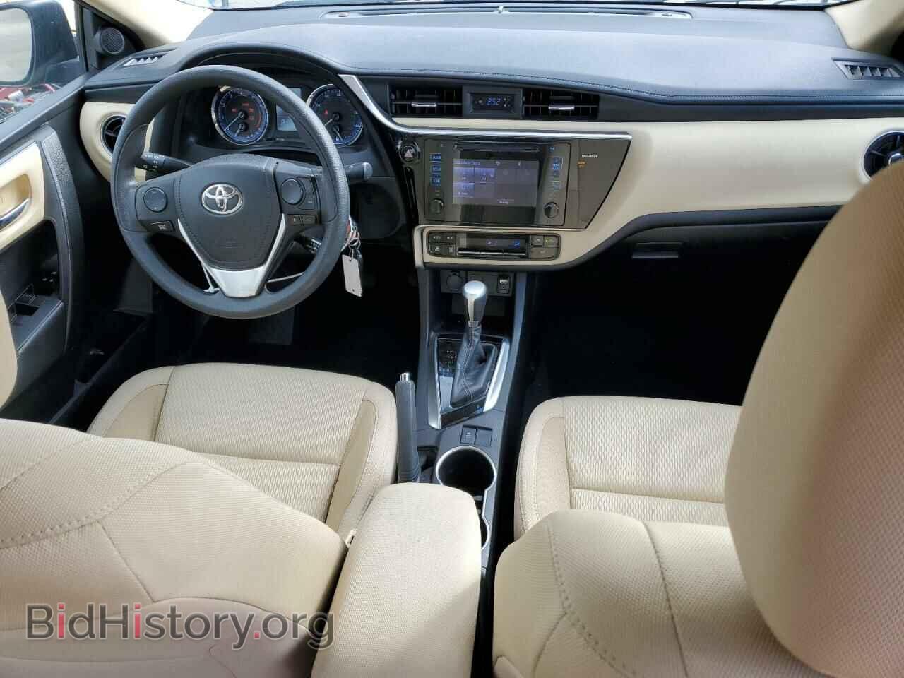 2017 TOYOTA COROLLA - VIN: 5YFBURHE2HP735551 - Фото 8