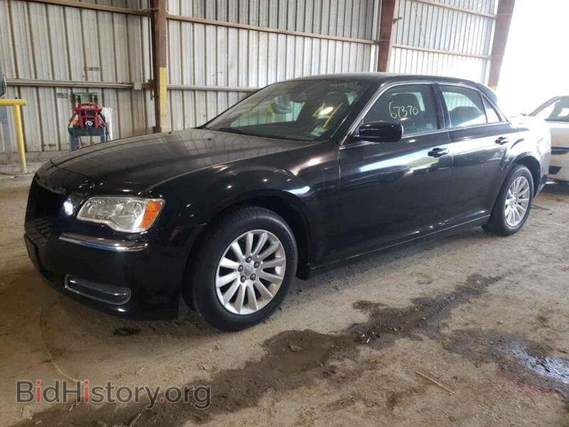 2012 Chrysler 300 (VIN 2C3CCAAG9CH238133) — photo 2 of 10