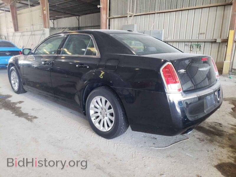 2012 Chrysler 300 (VIN 2C3CCAAG9CH238133) — photo 3 of 10