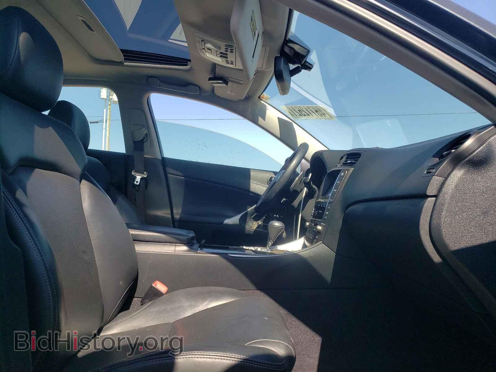 2010 LEXUS IS - VIN: JTHCF5C20A5042628 - Фото 5