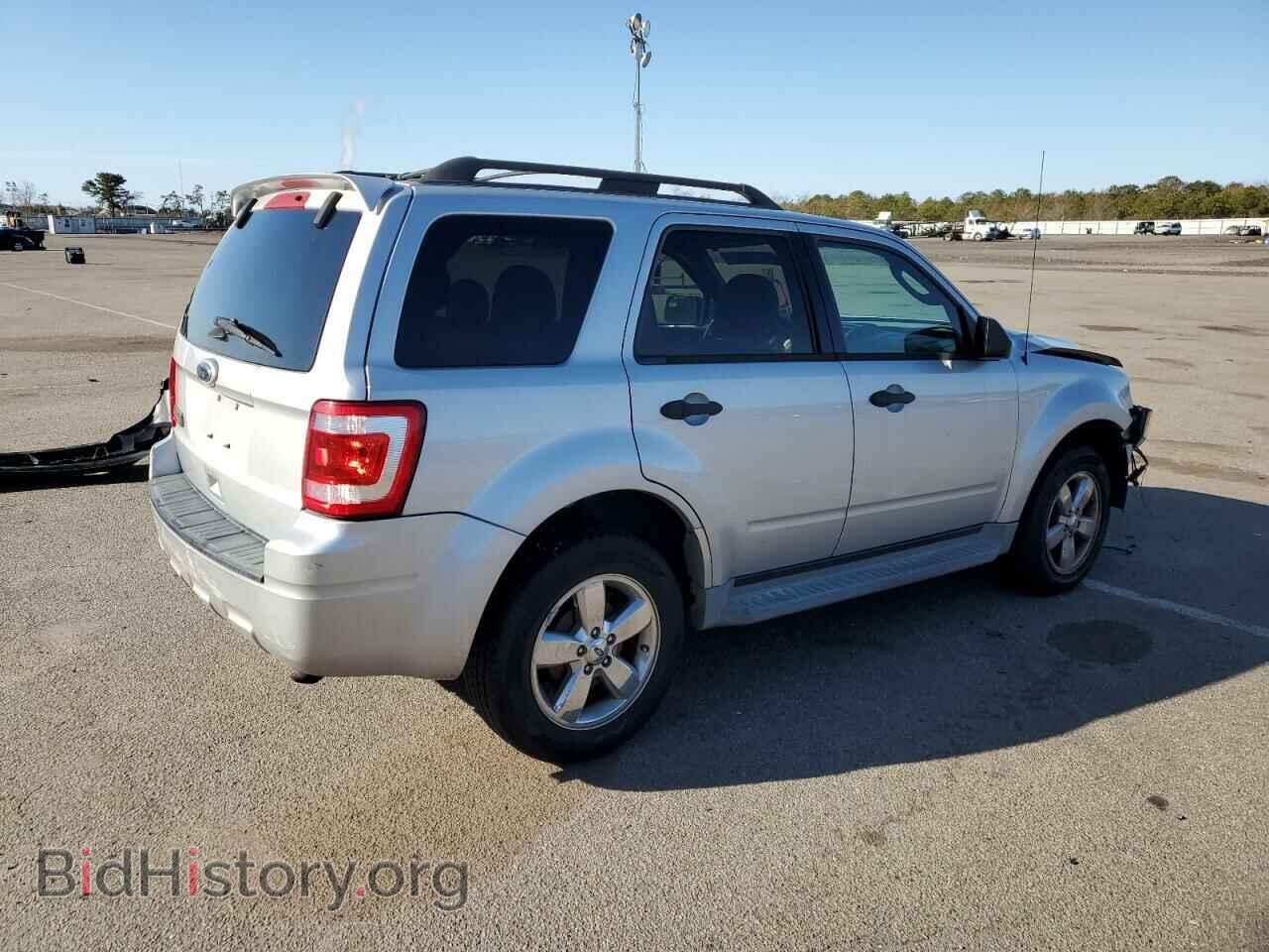 2011 FORD ESCAPE - VIN: 1FMCU9D71BKB50652 - Фото 3