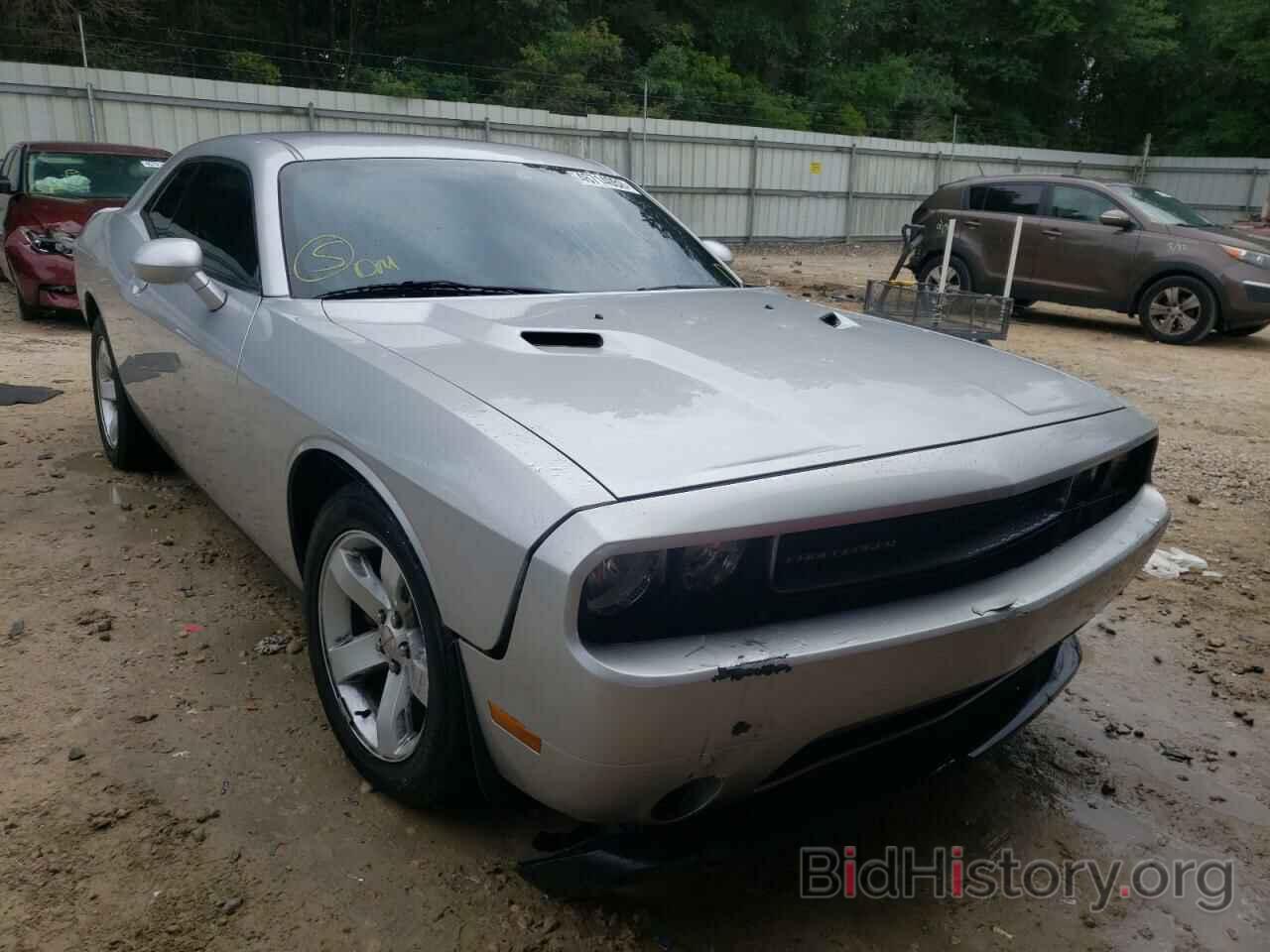 Фотография 2C3CDYAG8CH180201 - DODGE CHALLENGER 2012