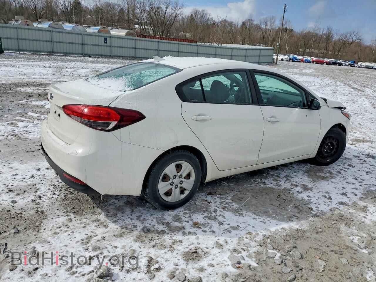 2017 KIA FORTE - VIN: 3KPFK4A79HE106084 - Фото 3