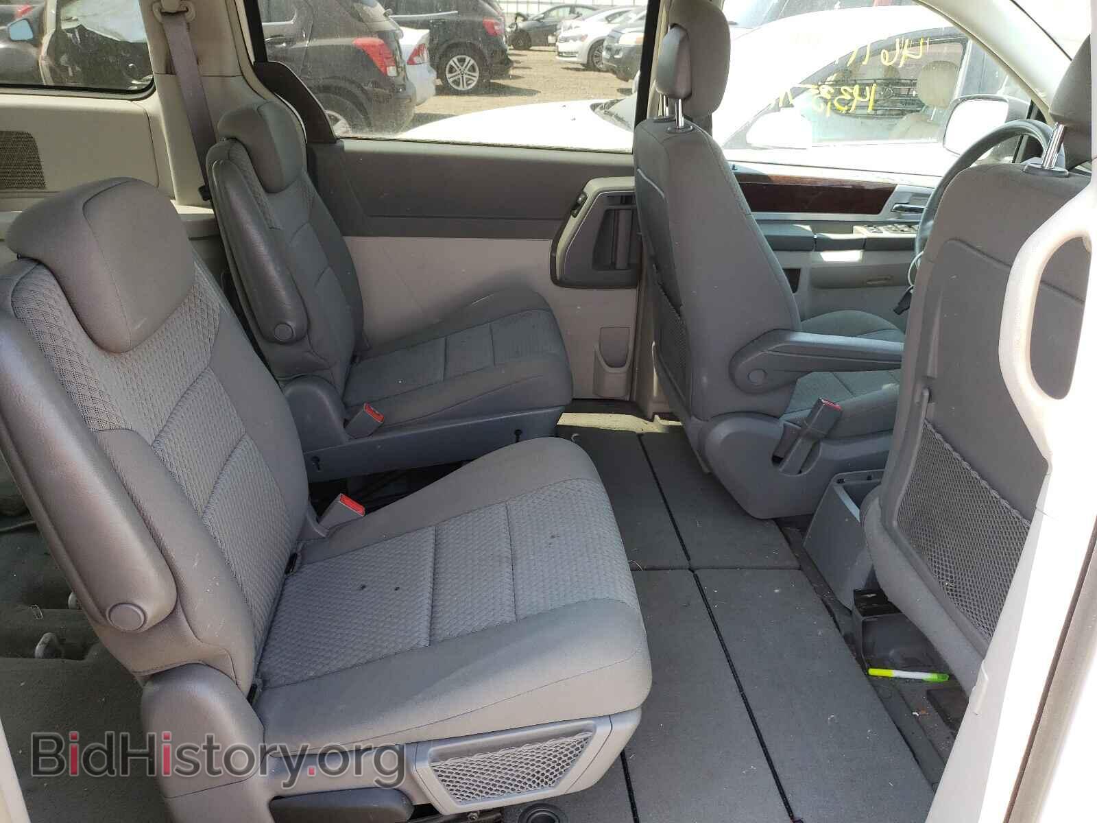2010 CHRYSLER MINIVAN - VIN: 2A4RR5D13AR308567 - Photo 6
