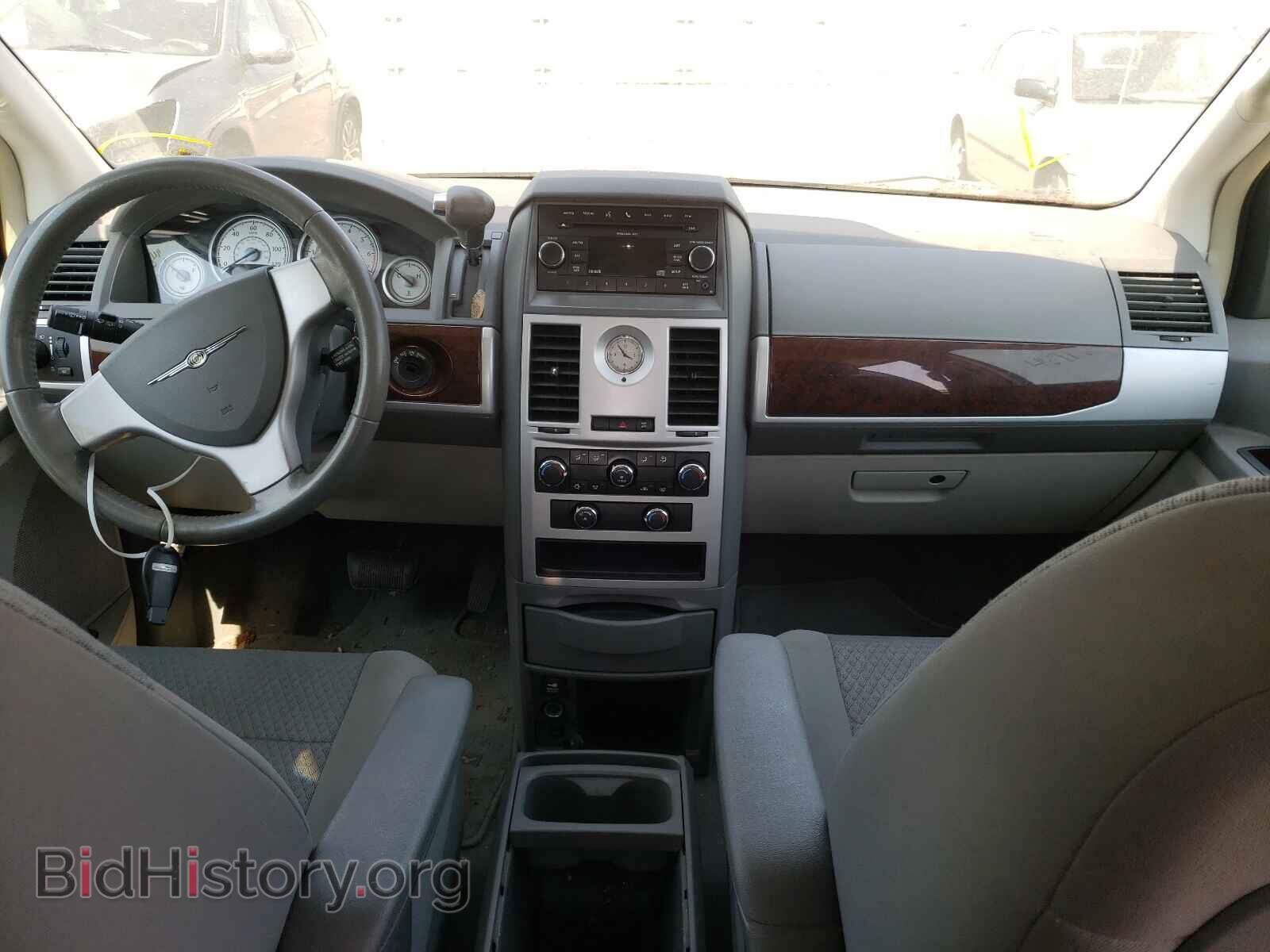 2010 CHRYSLER MINIVAN - VIN: 2A4RR5D13AR308567 - Photo 9