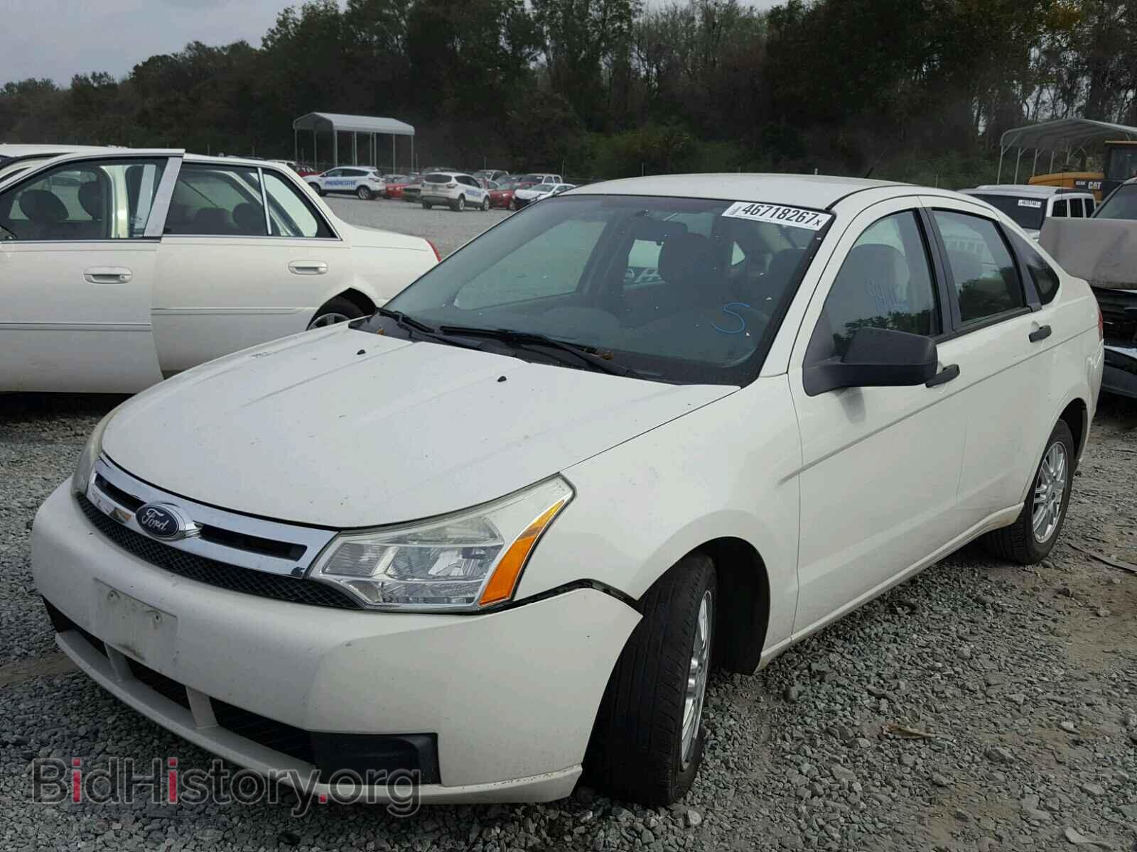 2009 FORD FOCUS - VIN: 1FAHP35N69W241551 - Фото 2