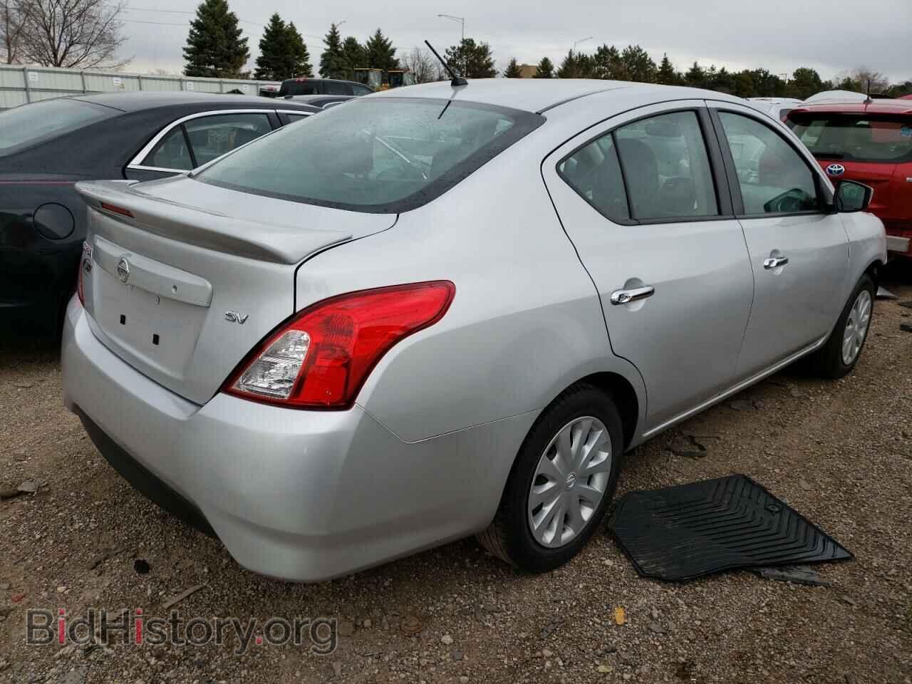 2019 NISSAN VERSA - VIN: 3N1CN7AP3KL880977 - Photo 3