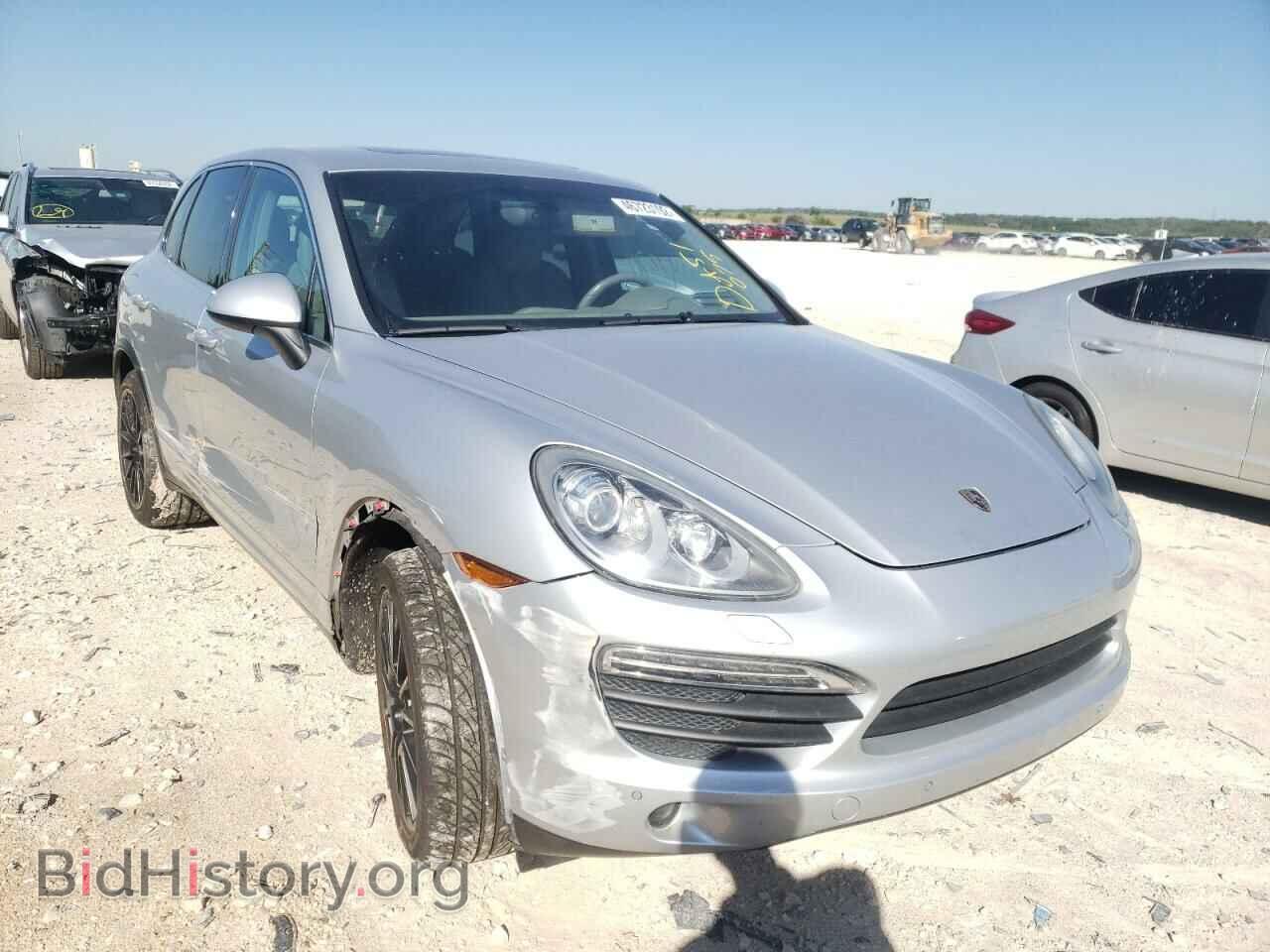 Photo WP1AB2A26BLA51075 - PORSCHE CAYENNE 2011