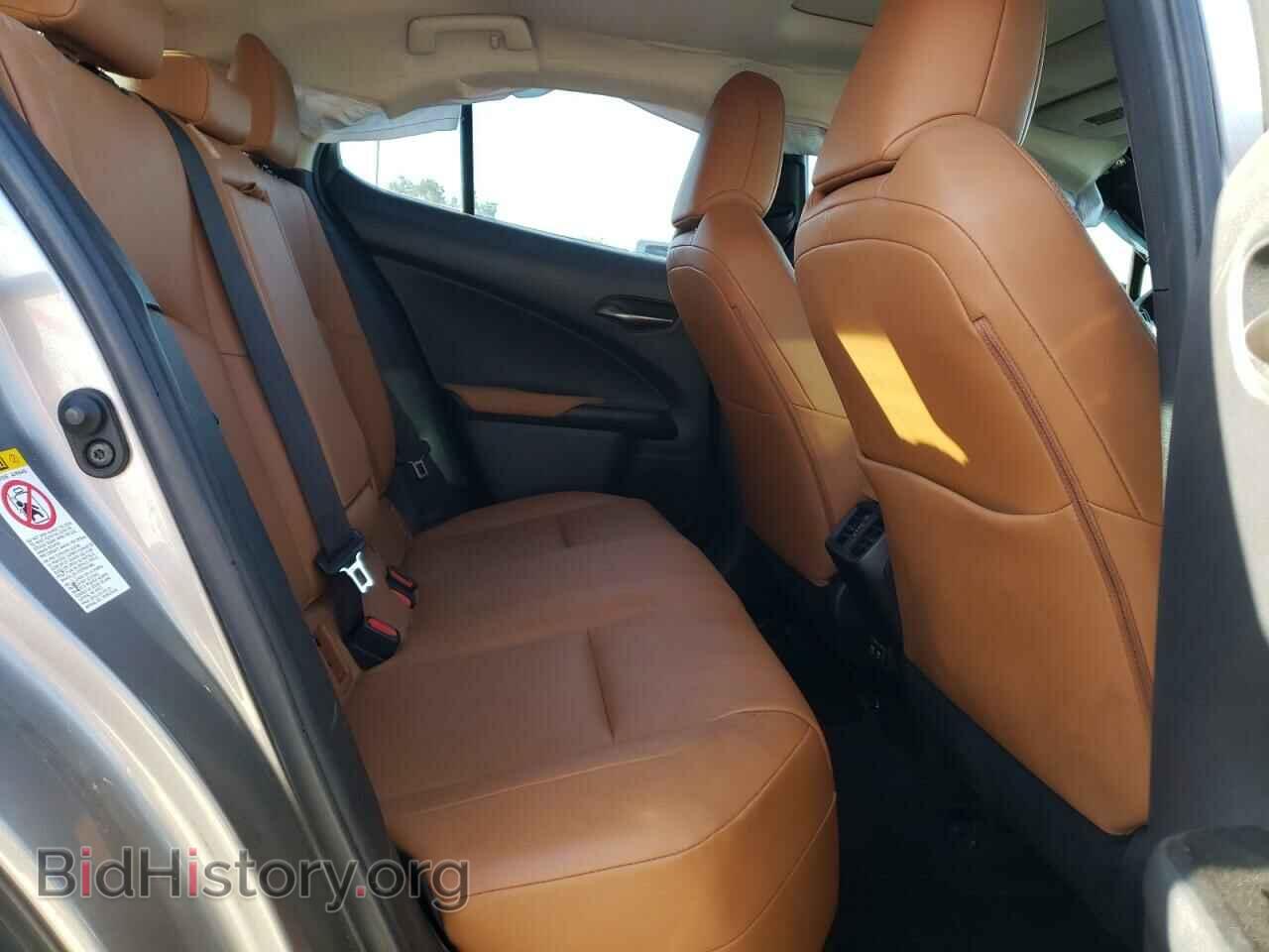 2019 LEXUS UX 200 - VIN: JTHY3JBH5K2008409 - Фото 10