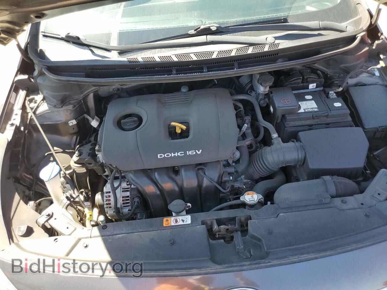 2017 KIA FORTE - VIN: 3KPFK4A72HE077382 - Фото 11