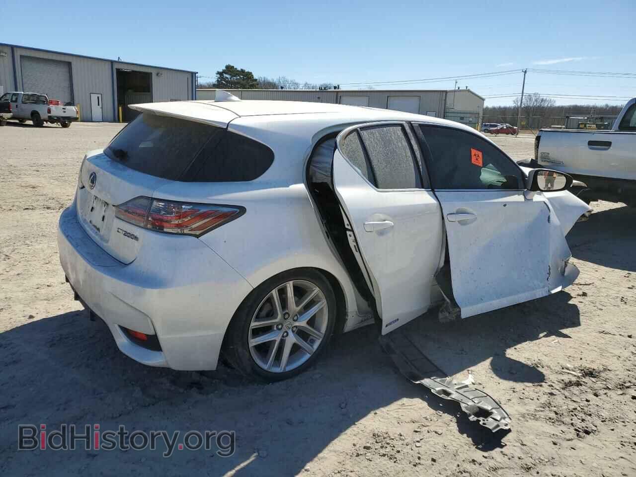 2017 LEXUS CT 200 - VIN: JTHKD5BH9H2299578 - Photo 3