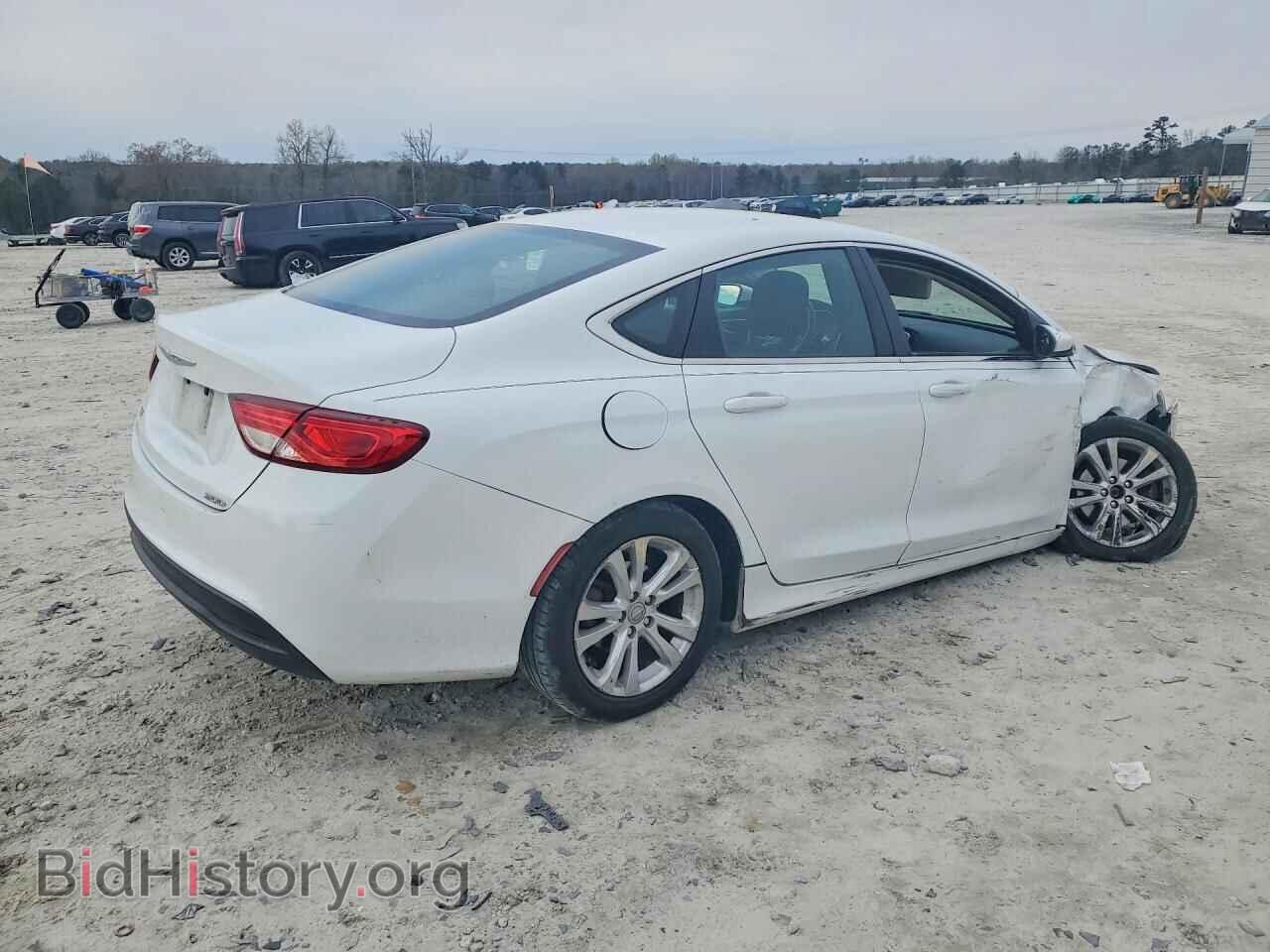 2016 CHRYSLER 200 - VIN: 1C3CCCFB0GN182458 - Фото 3