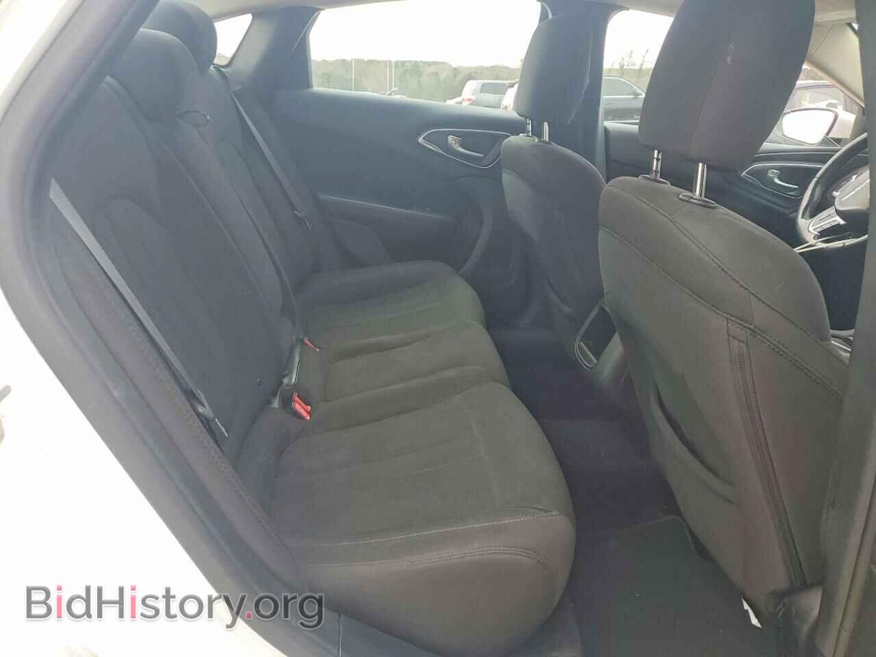 2016 CHRYSLER 200 - VIN: 1C3CCCFB0GN182458 - Фото 10