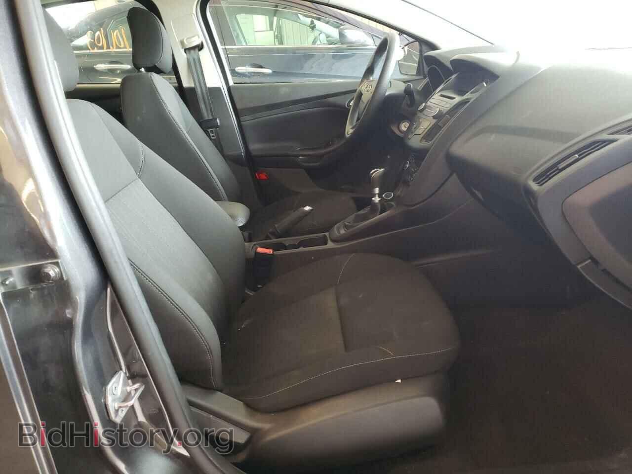 2017 FORD FOCUS - VIN: 1FADP3FE8HL349053 - Photo 5