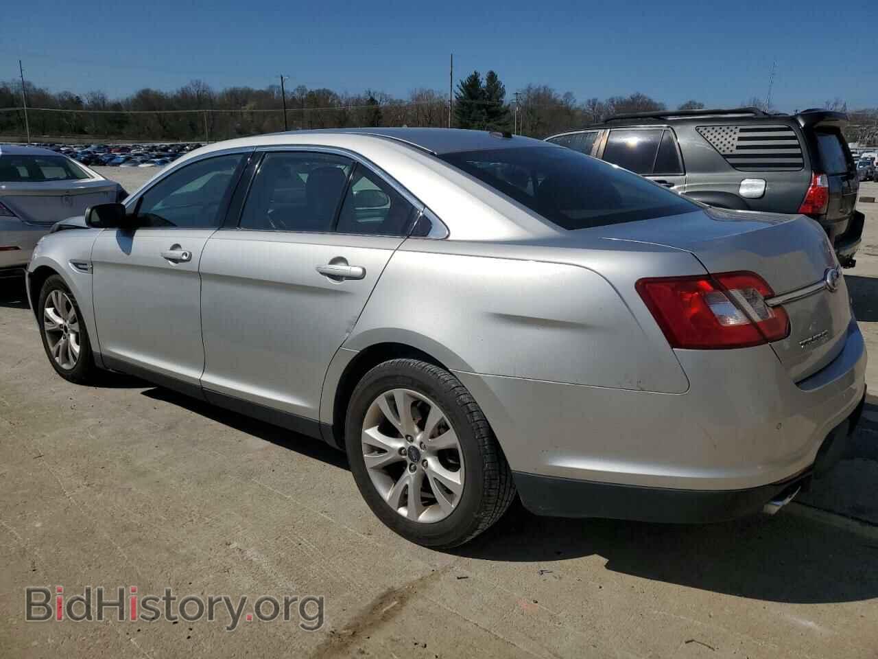2011 FORD TAURUS - VIN: 1FAHP2EW4BG110671 - Фото 2