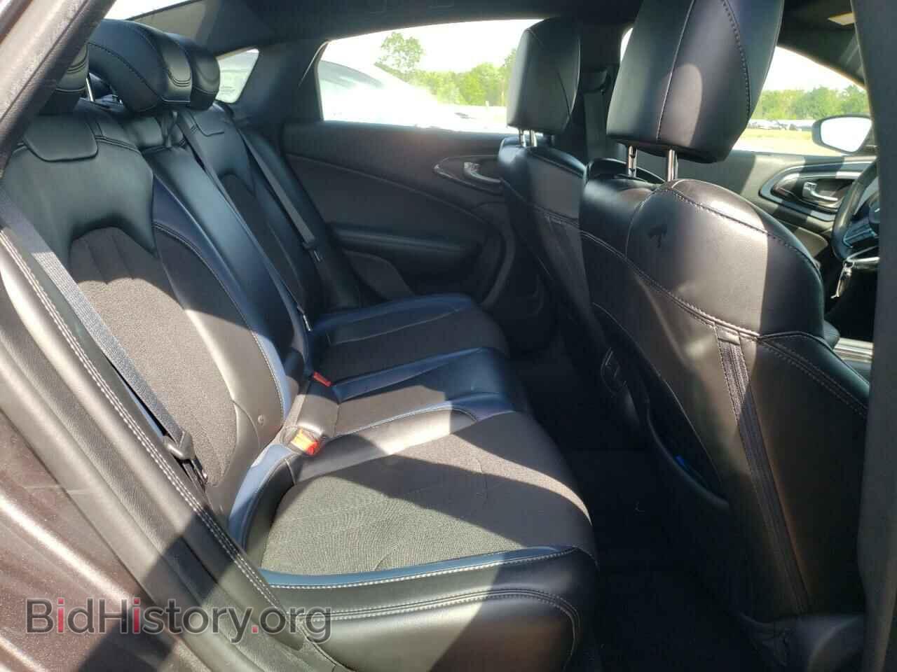 2016 CHRYSLER 200 - VIN: 1C3CCCBB7GN162889 - Фото 6