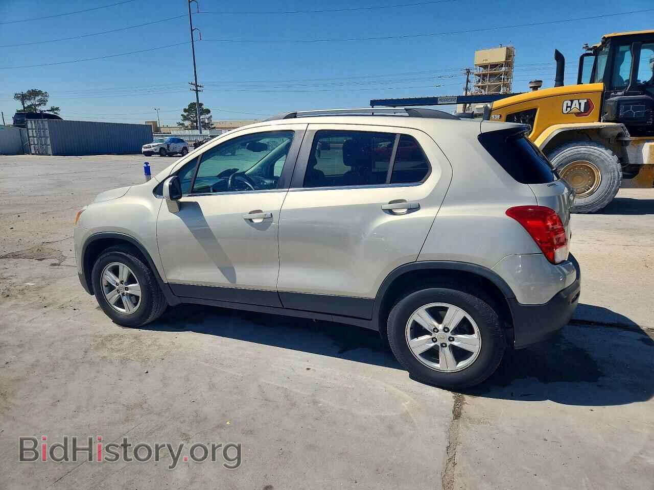 2016 CHEVROLET TRAX - VIN: 3GNCJPSB0GL152690 - Фото 2