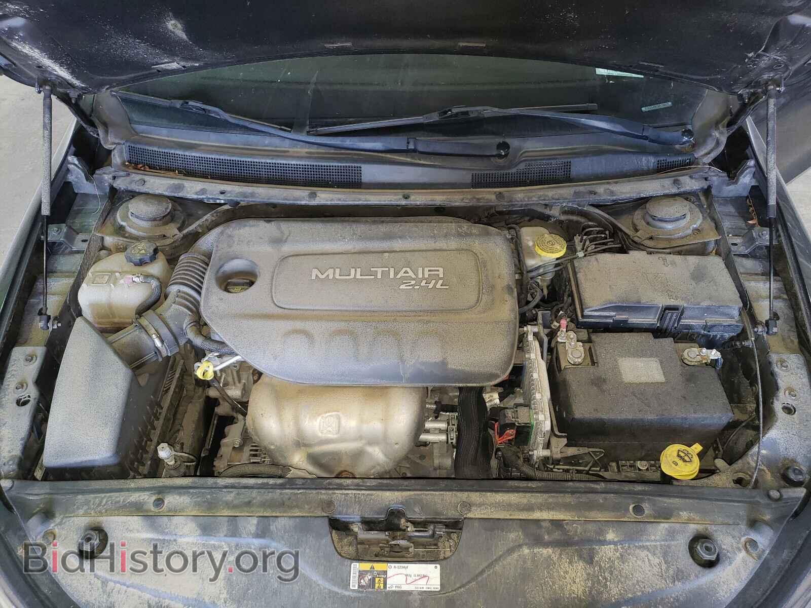 2016 CHRYSLER 200 - VIN: 1C3CCCAB7GN108378 - Photo 7