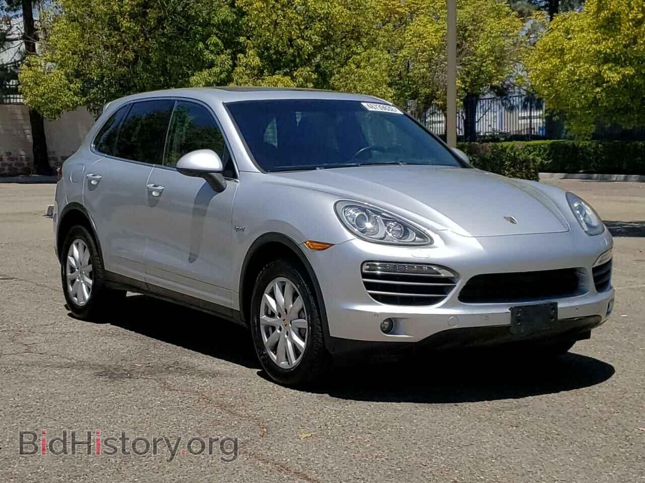 Фотография WP1AE2A26CLA91763 - PORSCHE CAYENNE 2012