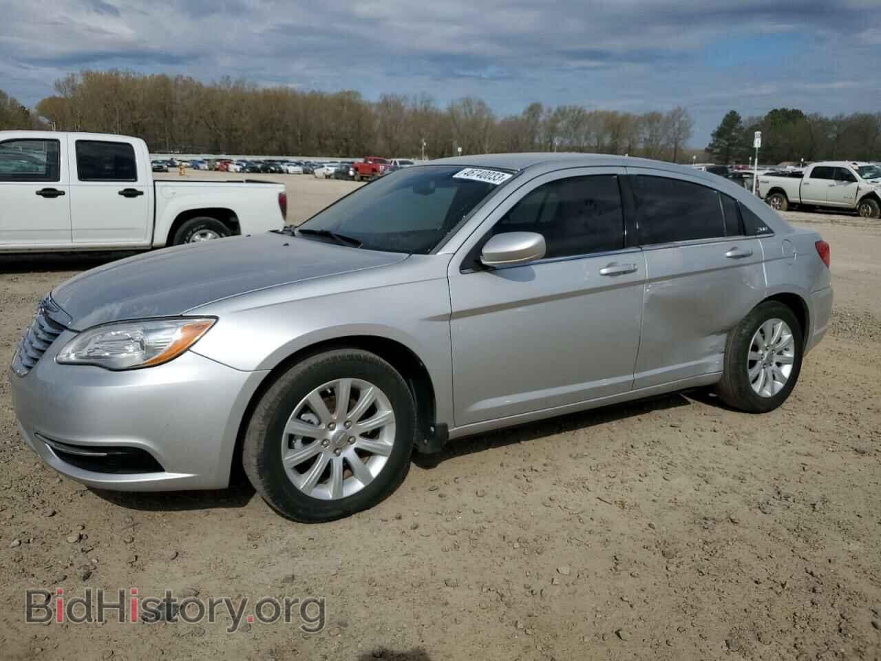 Photo 1C3BC1FG3BN612259 - CHRYSLER 200 2011