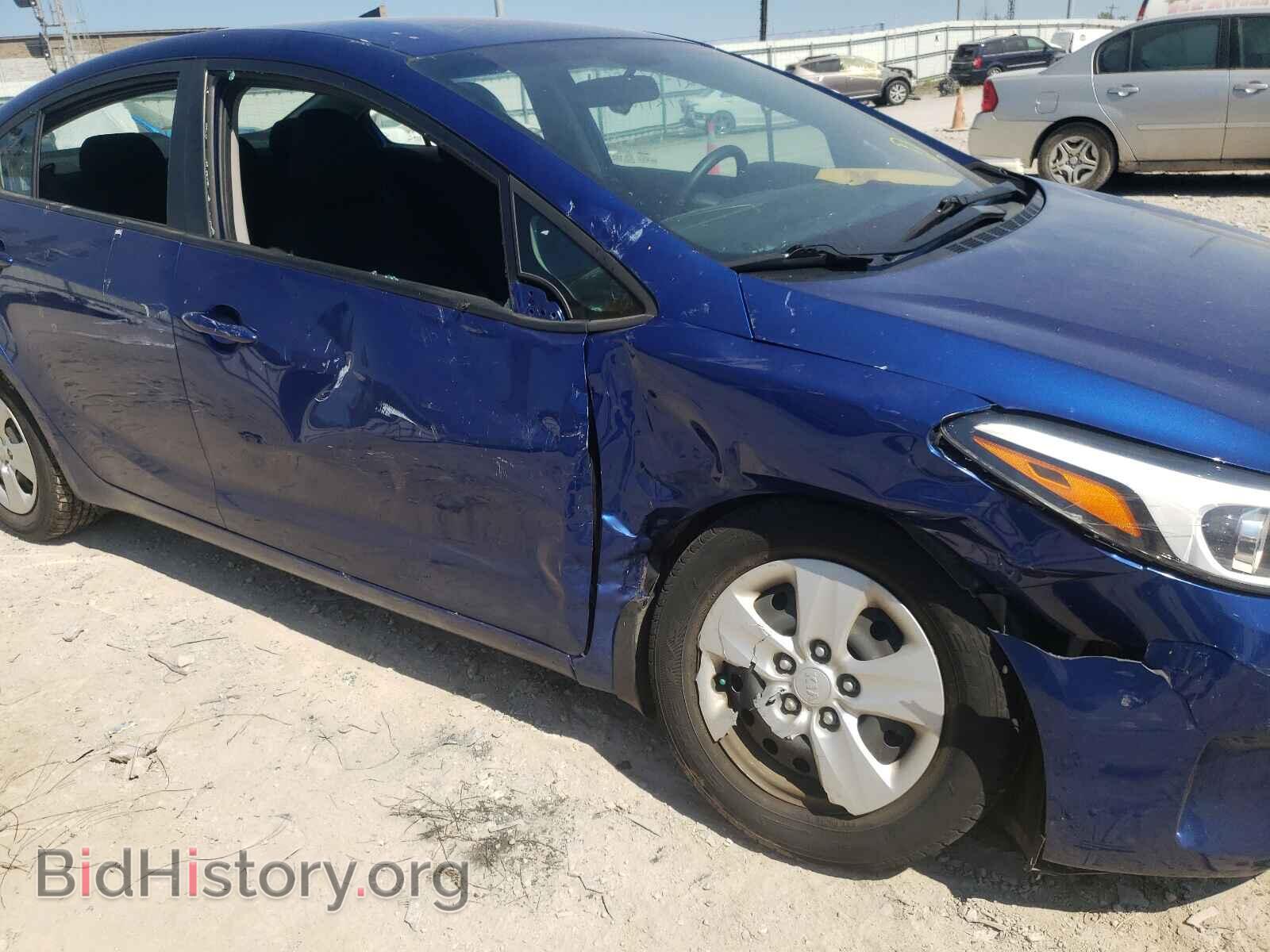 2017 KIA FORTE - VIN: 3KPFK4A74HE032167 - Фото 9