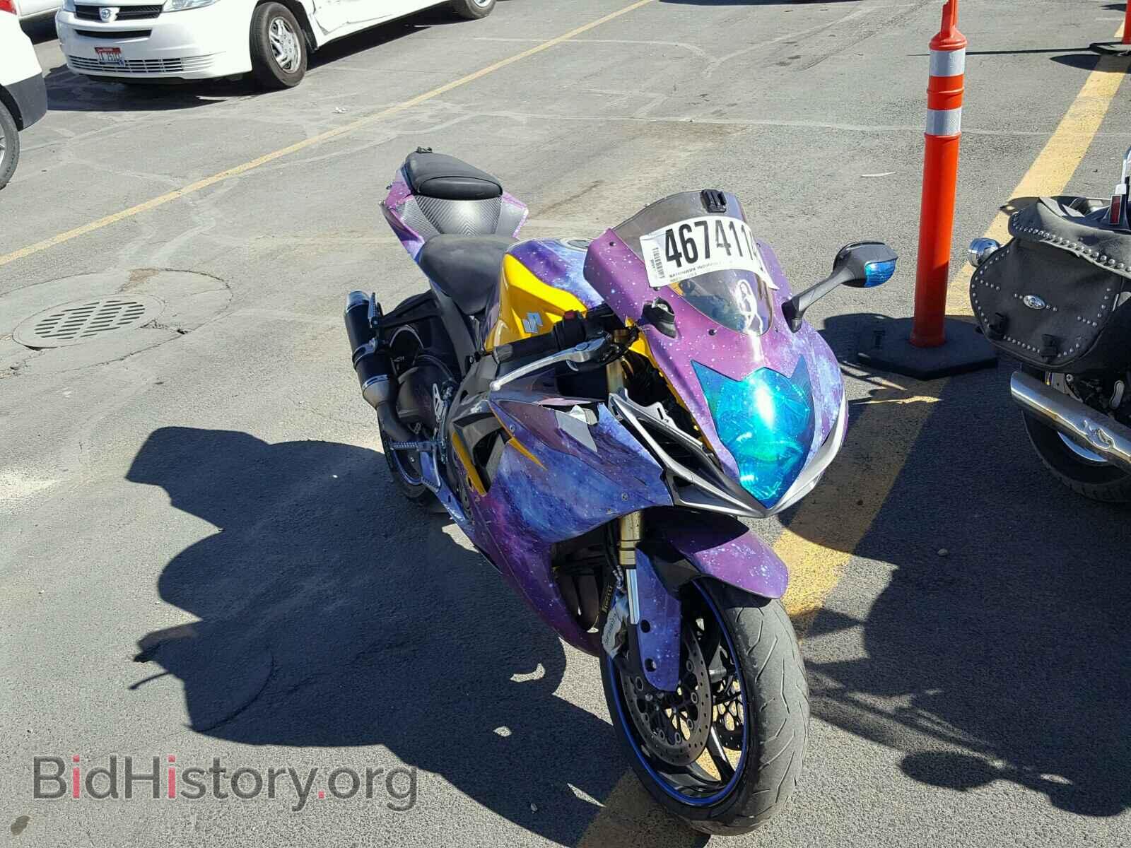 Фотография JS1GR7MA0C2101882 - SUZUKI GSX750 2012