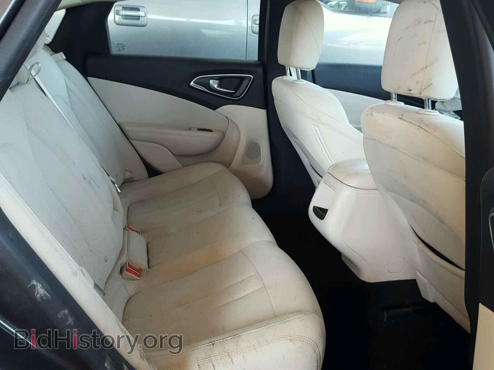 2016 CHRYSLER 200 - VIN: 1C3CCCAB7GN105884 - Фото 6