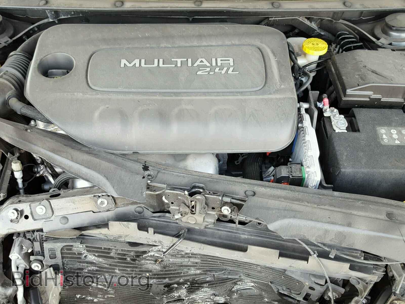 2016 CHRYSLER 200 - VIN: 1C3CCCAB7GN105884 - Фото 7