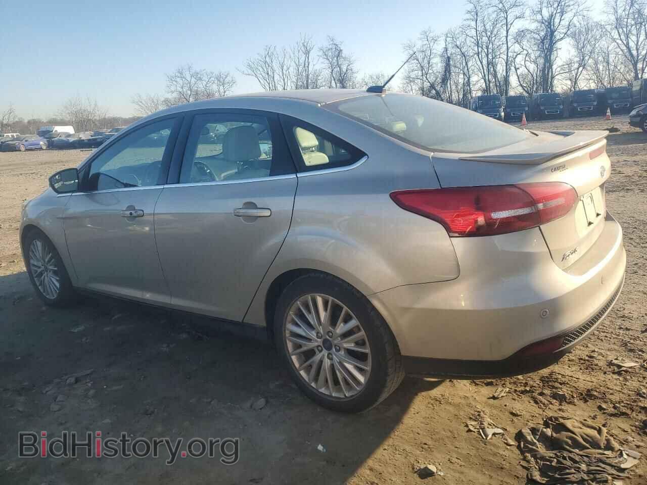 2017 FORD FOCUS - VIN: 1FADP3J28HL288249 - Фото 2