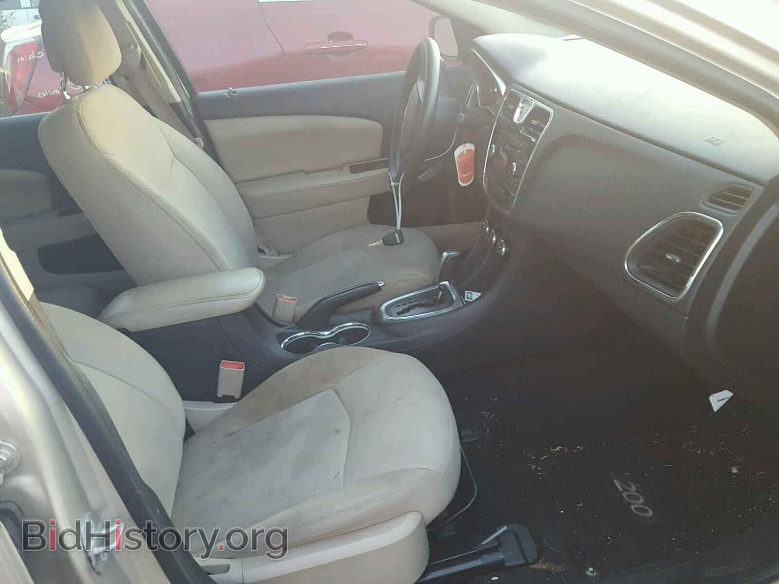 2014 CHRYSLER 200 - VIN: 1C3CCBAB2EN206371 - Фото 5