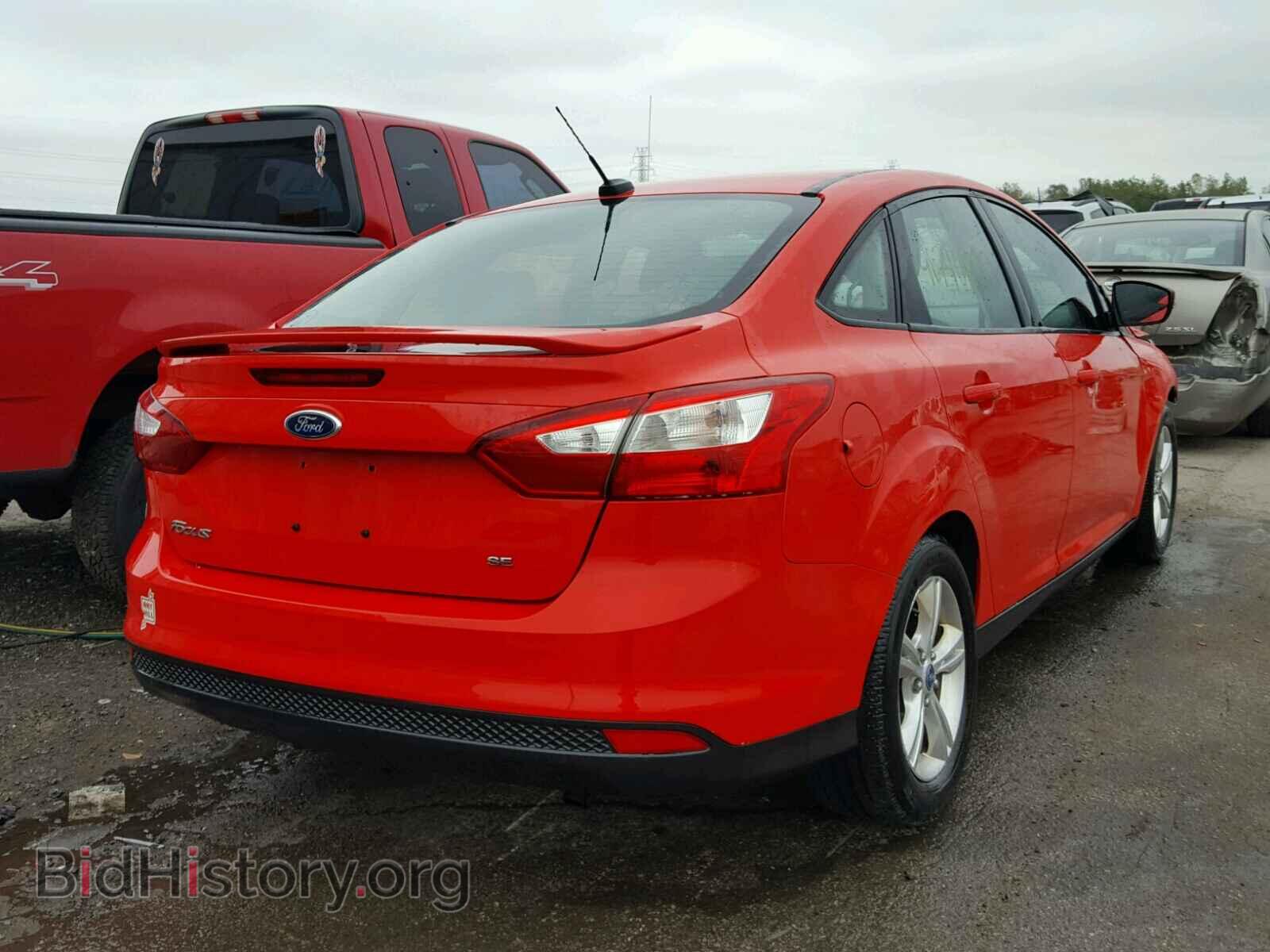 2012 Ford FOCUS (VIN 1FAHP3F24CL293452) — фото 4 из 10