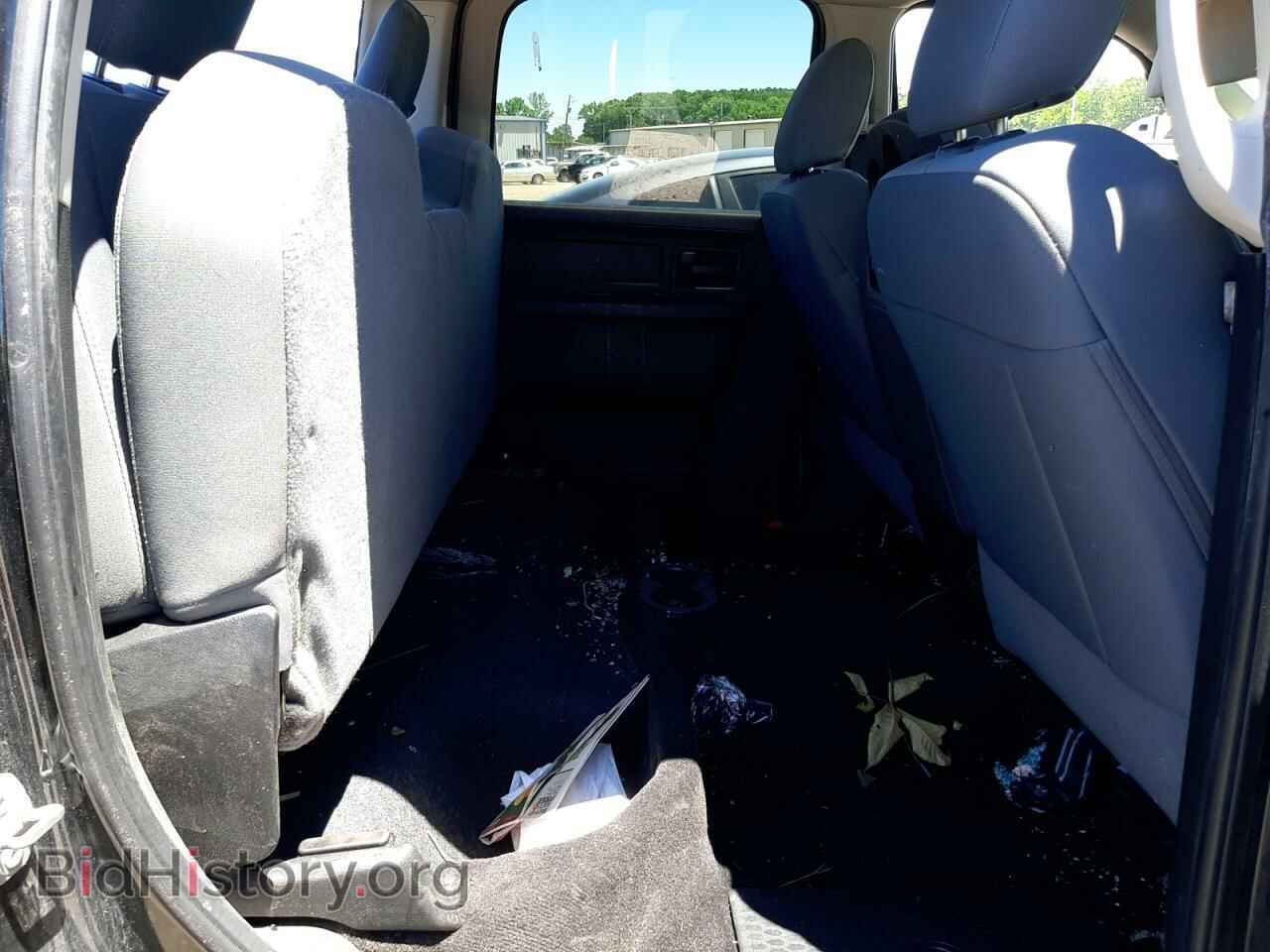 2017 RAM 1500 - VIN: 3C6RR7KT1HG709077 - Фото 6