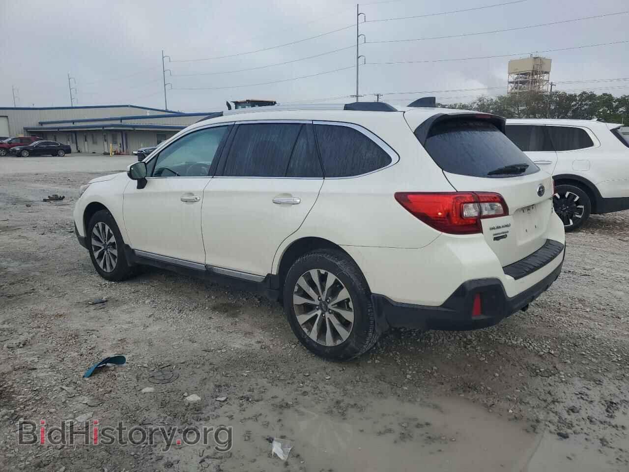 2019 SUBARU OUTBACK - VIN: 4S4BSETC9K3380832 - Фото 2