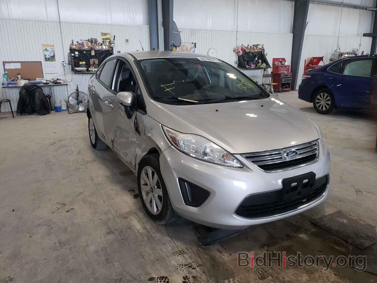 Photo 3FADP4BJ5BM228639 - FORD FIESTA 2011