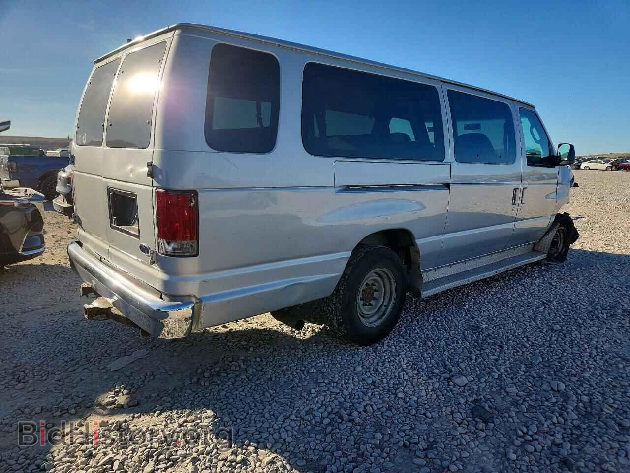 2005 FORD ECONOLINE - VIN: 1FBSS31S05HA83138 - Photo 3