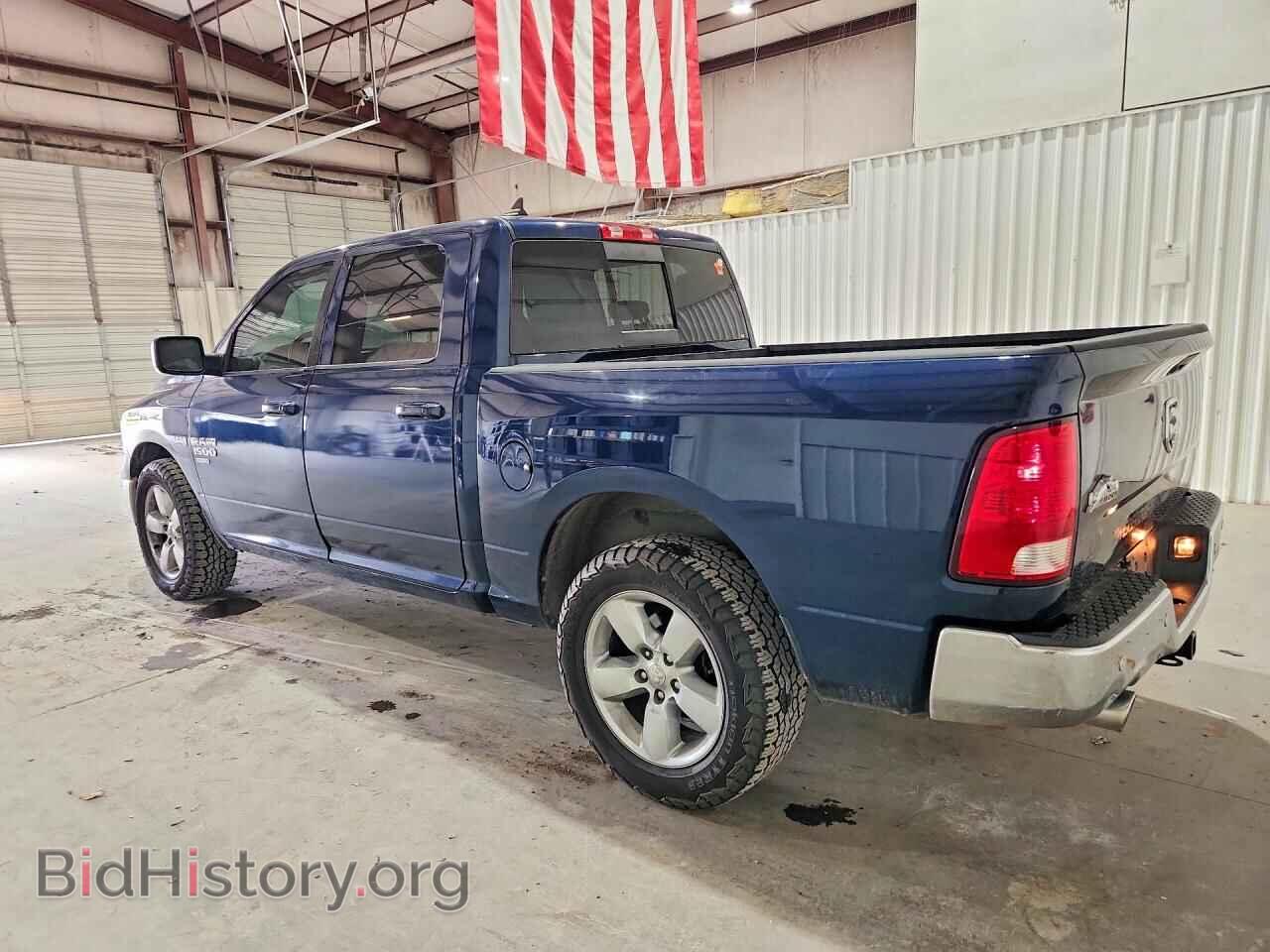 2019 RAM 1500 - VIN: 1C6RR6LT0KS625633 - Фото 2