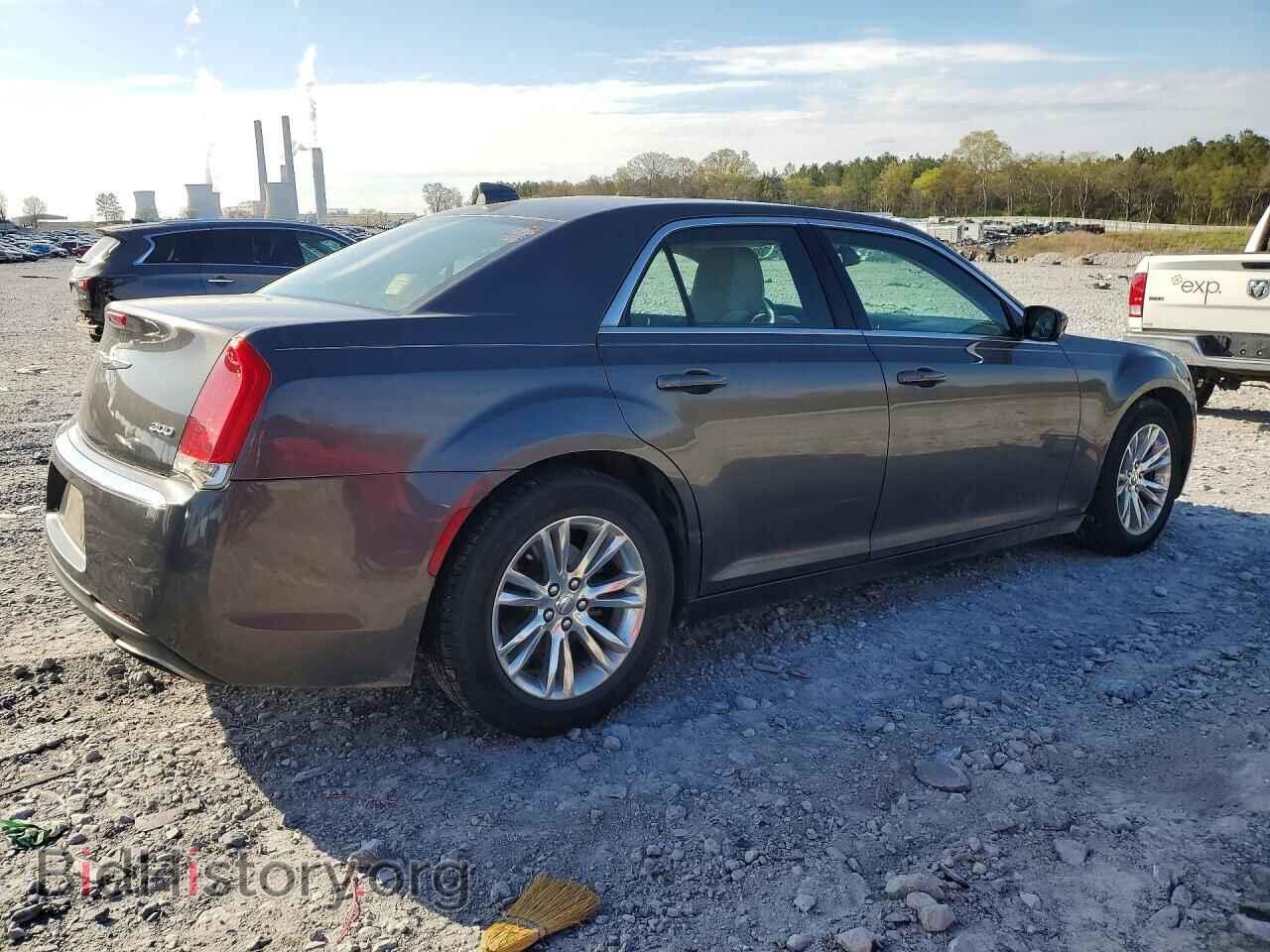 2017 CHRYSLER 300 - VIN: 2C3CCAAG7HH538809 - Фото 3