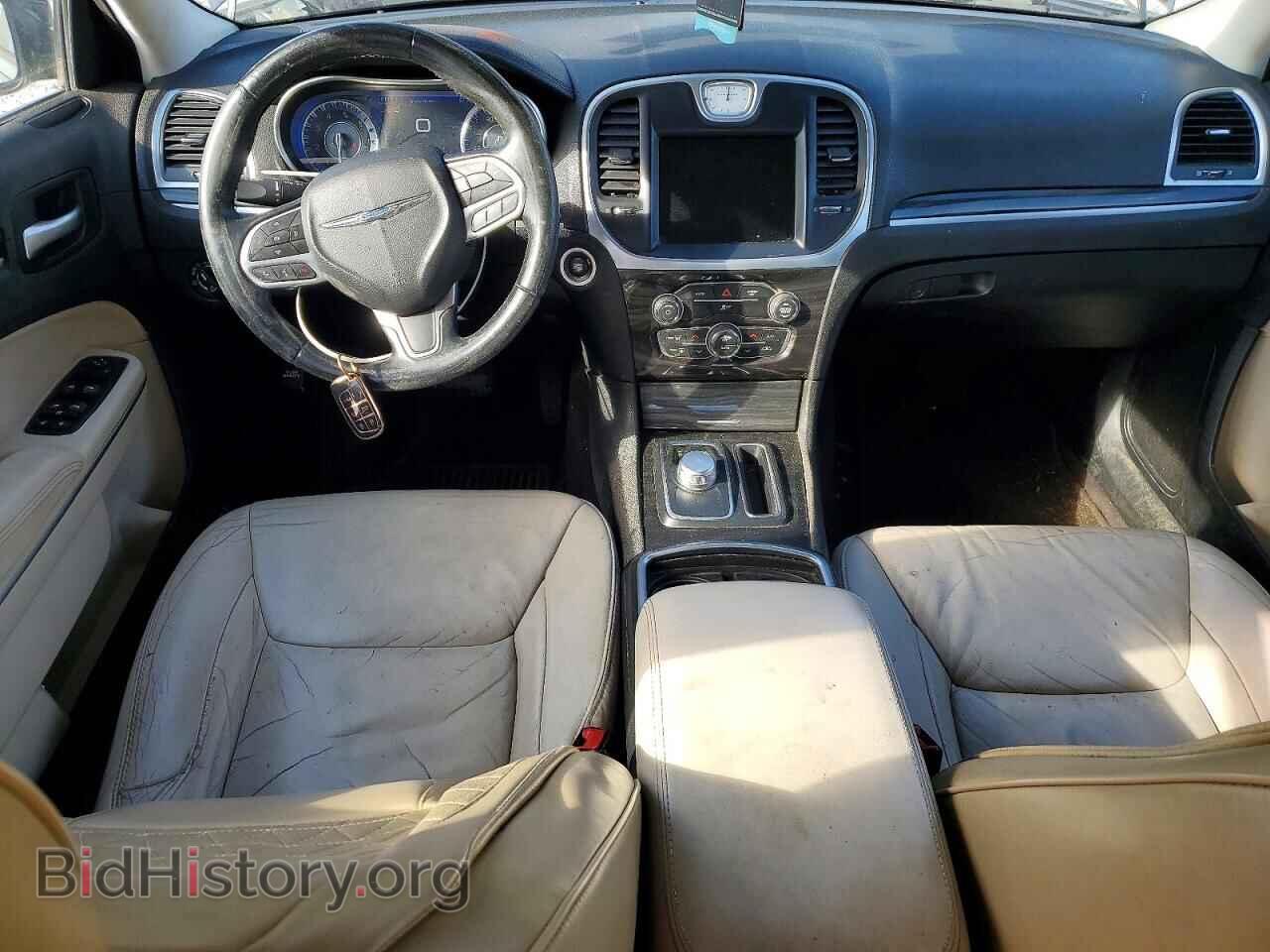 2017 CHRYSLER 300 - VIN: 2C3CCAAG7HH538809 - Фото 8