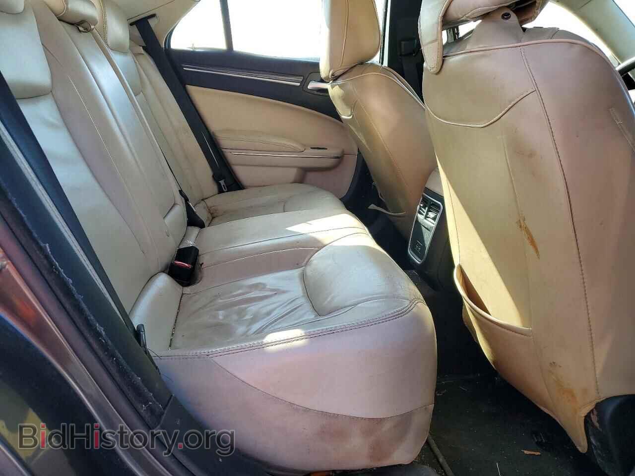 2017 CHRYSLER 300 - VIN: 2C3CCAAG7HH538809 - Фото 10
