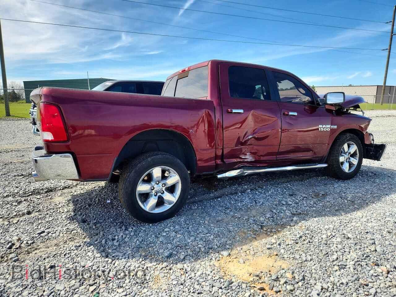 2016 RAM 1500 - VIN: 3C6RR7LT1GG318301 - Фото 3