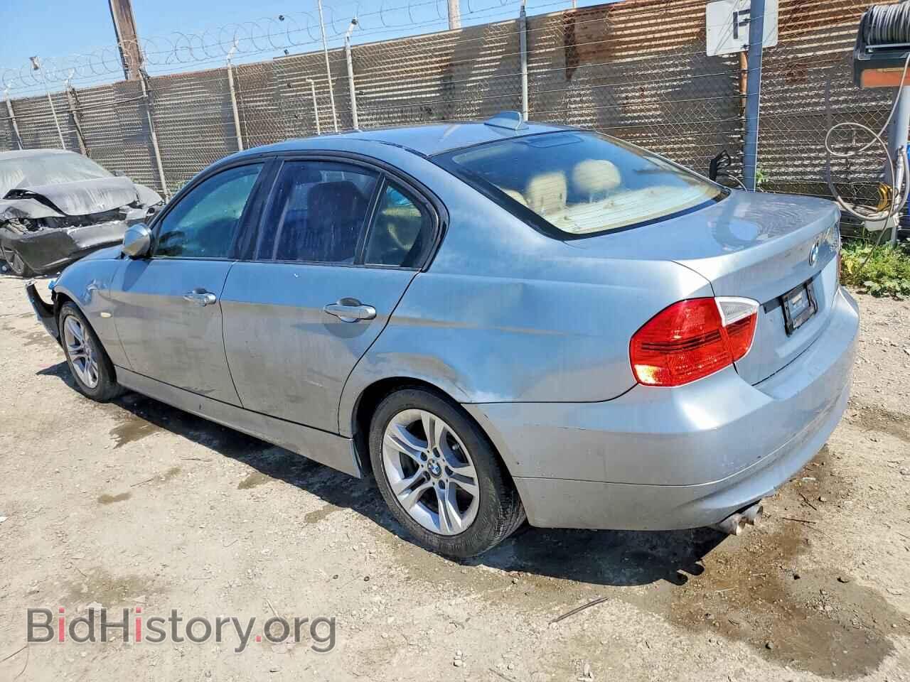 2008 BMW 3 SERIES - VIN: WBAVA37548NL51060 - Фото 2